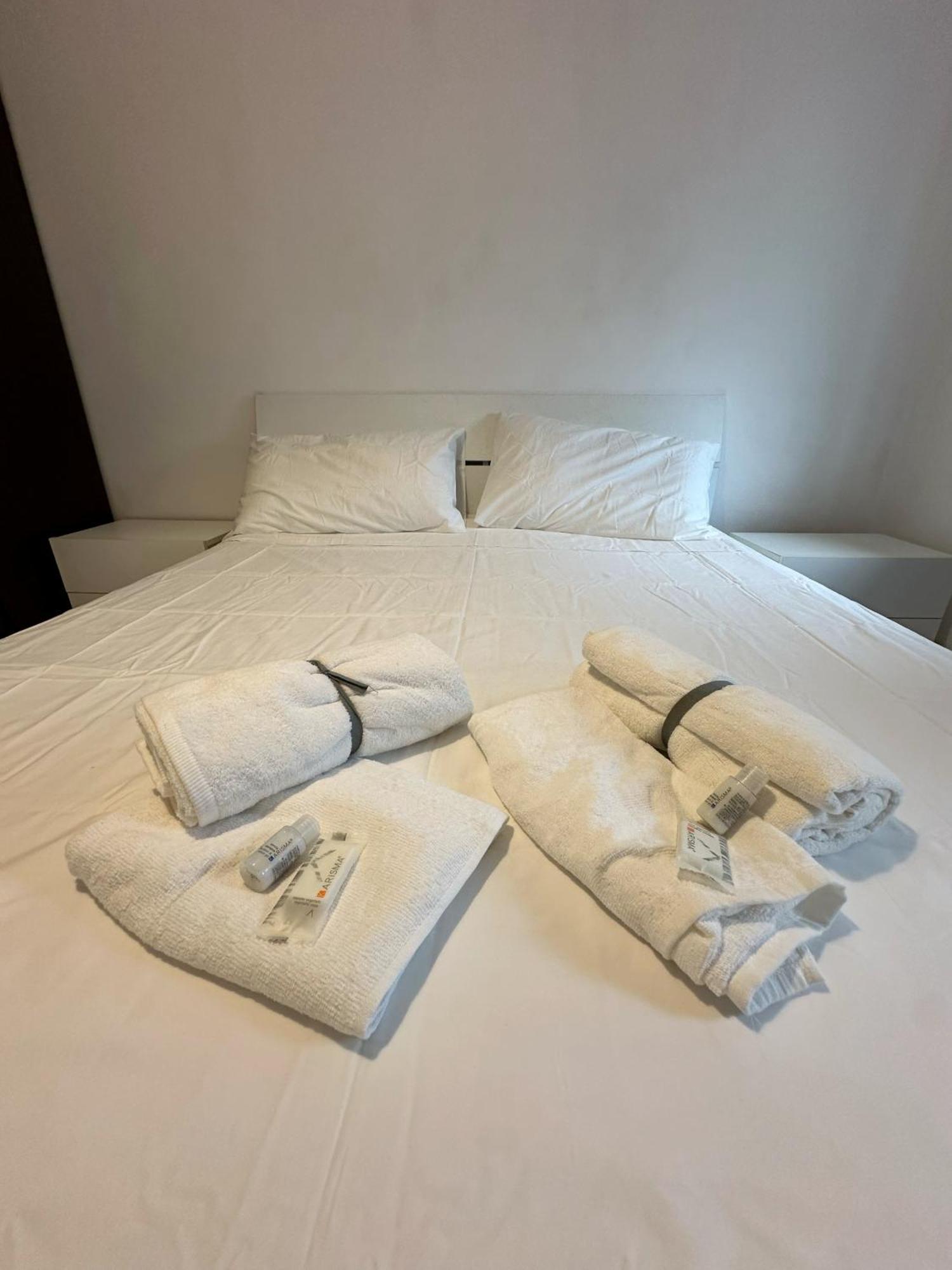 Affittacamere Torino - Private Rooms - H24 Self Check-In Room photo